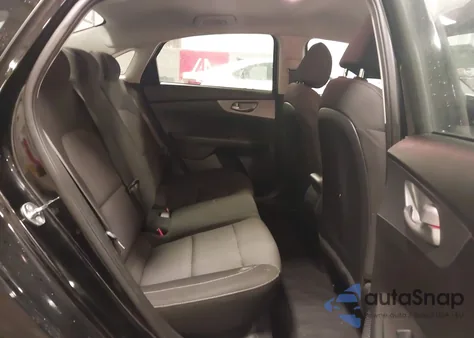 2024 Kia Forte Lxs из США, поврежденный, VIN 3KPF24AD3RE729238